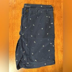 Aeropostale navy shorts with pattern, size 33
